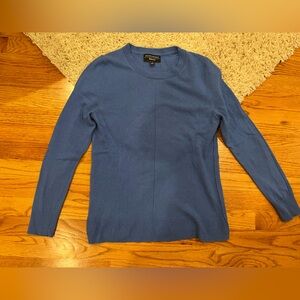 BR sz S Beautiful women’s blue sweater fine wool/cashmere blend